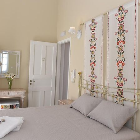 Oisyra Boutique Hotel Ermúpoli Kültér fotó